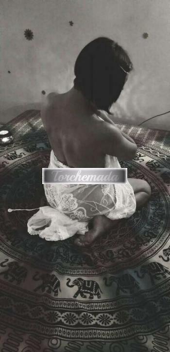 Girl Felina Studentessa  Cuneo