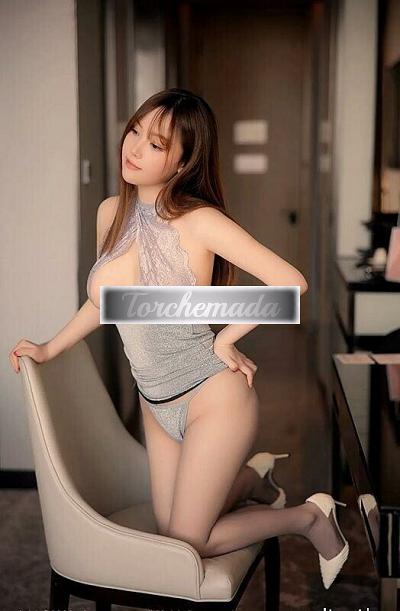 Girl Magia Orientale  Milano