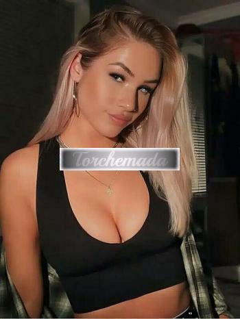 Girl Felina Bambola  Nuoro