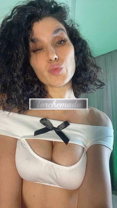 Girl Vittoria  Torino