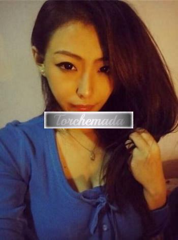 Girl Piccantissima Femmina  Lucca