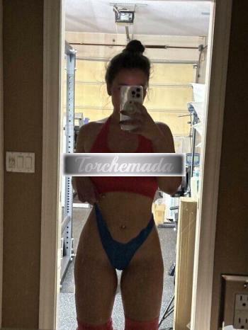 Girl Strepitosa Esibizionista  Lucca