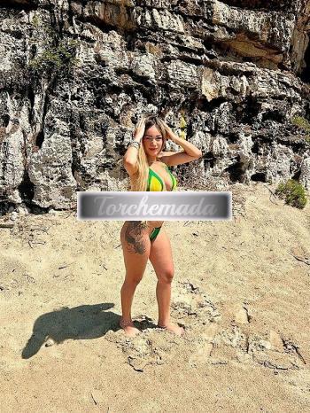 Girl Felina Bambola  Lucca