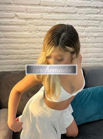 Girl Cornelia  Roma