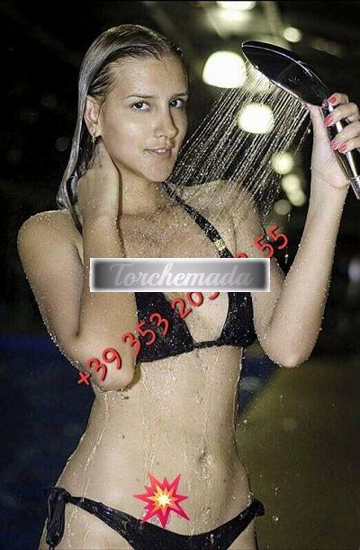 Girl Se vuoi puoi avermi  Bolzano