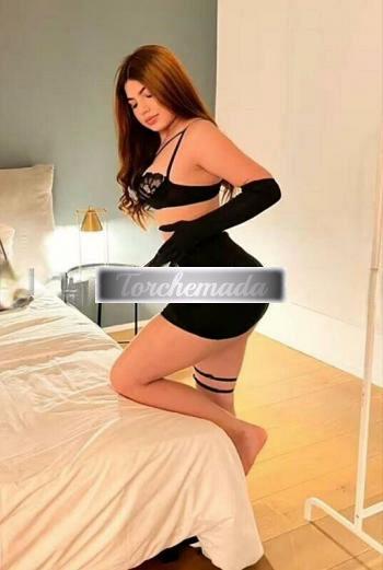 Girl Esplosiva Femmina  Crotone