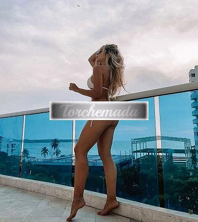 Girl Calda Amabile  Latina