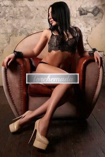 Girl Calda Bambola  Bergamo