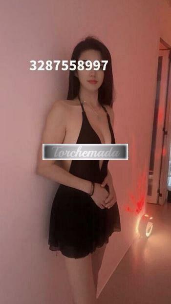 Girl Vogliosa Sirena  Lucca