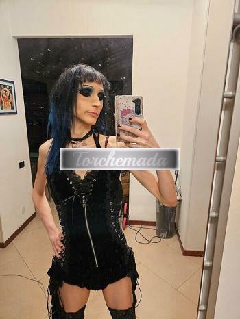 Girl Ragazza particolare...  Mantova