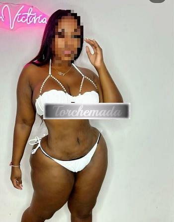 Girl Felina Coinvolgente  Udine