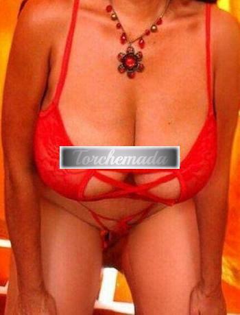 Girl Strepitosa Coinvolgente  Latina