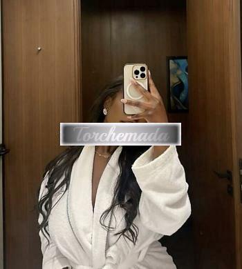 Girl Vieni a cavalcarmi  Pavia