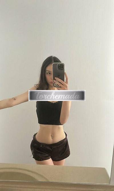 Girl Monica  Taranto