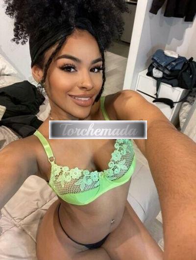 Girl Mi piace farmi sbattere  Vibo Valentia