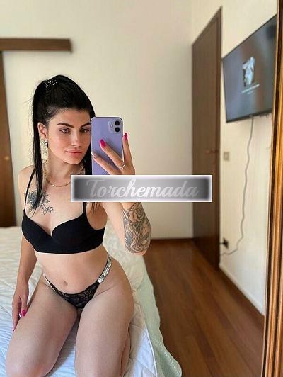 Girl Trasgressiva Attrice  Bergamo