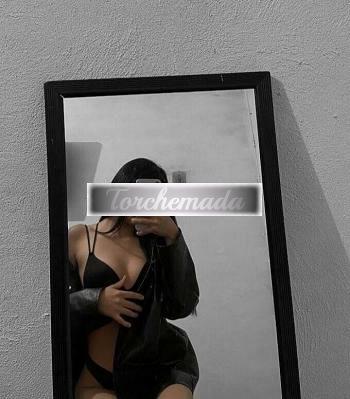 Girl Calda Bambola  Venezia