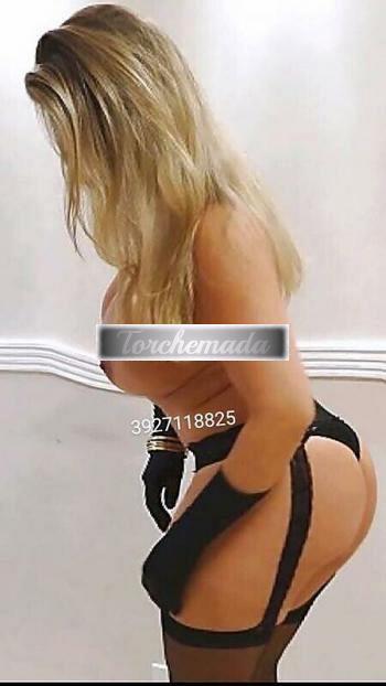 Girl Belle forme deliziose  Perugia