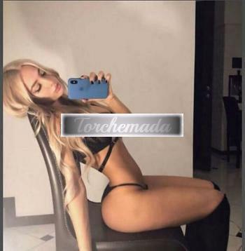 Girl Strepitosa Graziosa  Macerata