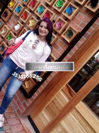 Girl Bellissima Femmina  Ancona