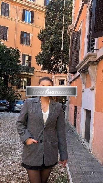 Girl Bellissima Studentessa  Roma