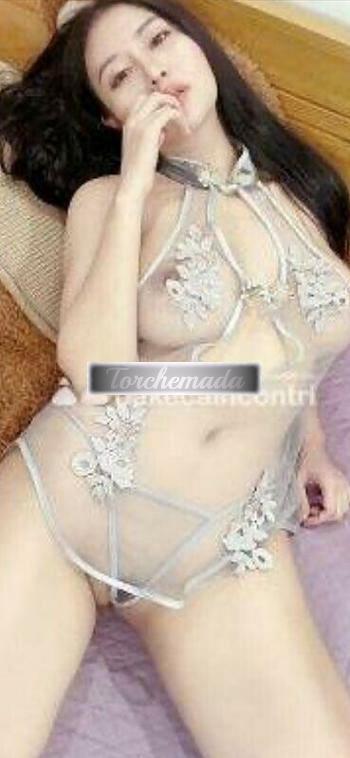 Girl Ambiente tranquillo e climatizzato  Mantova