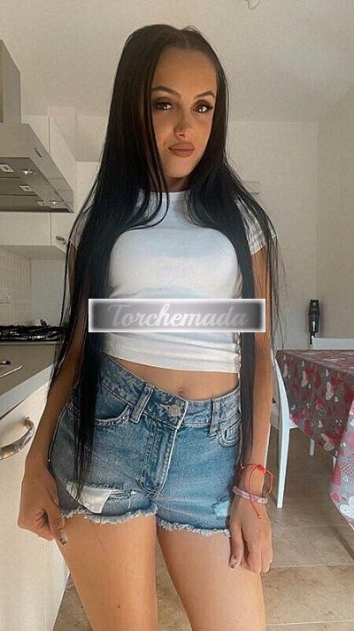 Girl Felina Attrice  Udine