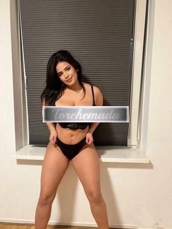 Girl Bomba Dolce Passione Naturale  Milano