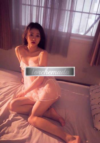 Girl Felina Attrice  Lecce