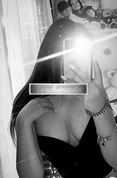 Girl Esplosiva Femmina  Bolzano