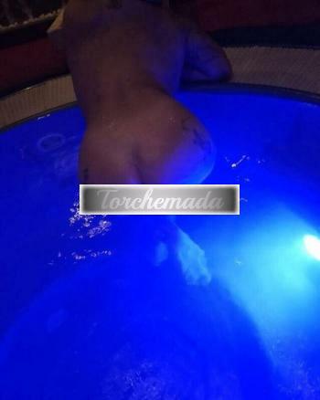 Girl Esplosiva Esibizionista  Caserta