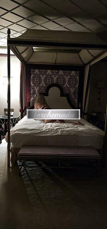 Girl Calda Esibizionista  Ancona