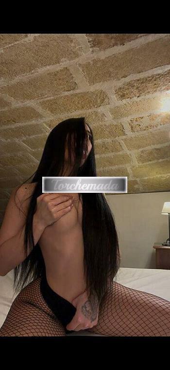 Girl Spettacolare Bambola  Brindisi