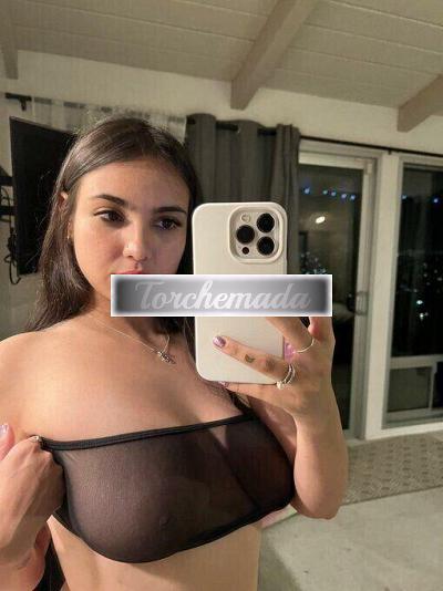 Girl Strepitosa Bambola  Catania