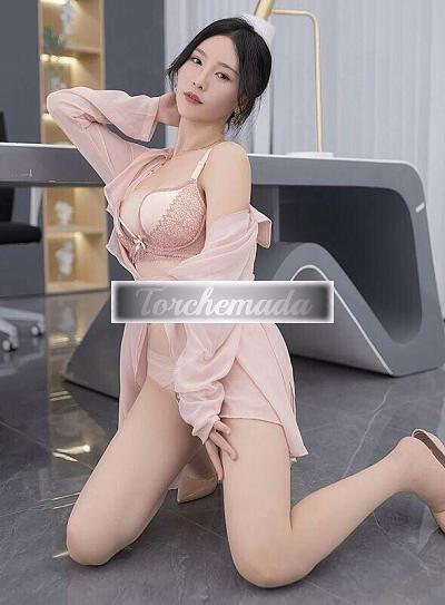 Girl Bellissima Femmina  Pavia