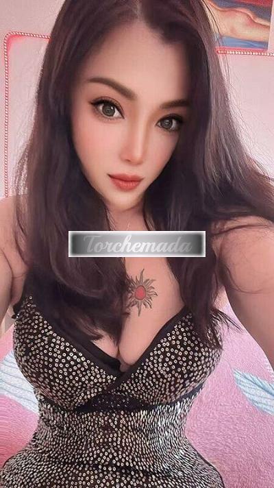 Girl Esplosiva Femmina  Genova