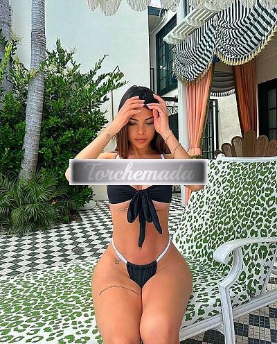 Girl Pioggia dorata e massaggio prostatico  Alessandria