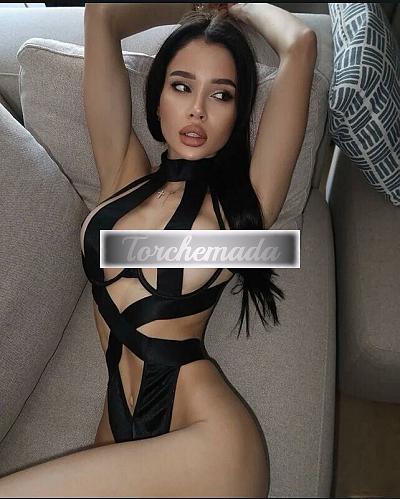 Girl Trasgressiva Ragazza  Bergamo