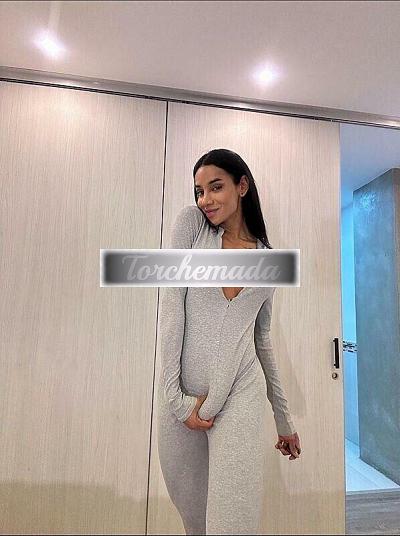 Girl Vogliosa Sirena  Como