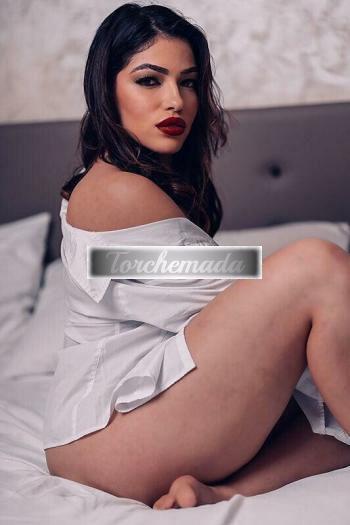 Girl Felina Coinvolgente  Milano