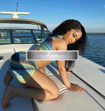 Girl Felina Maestra  Bergamo