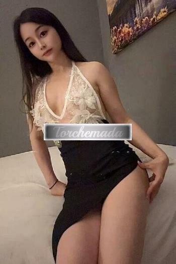 Girl Pioggia Dorata Orientale Vera  Pavia