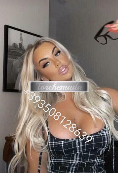 Girl Felina Amabile  Varese