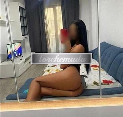 Girl Felina Amabile  Genova