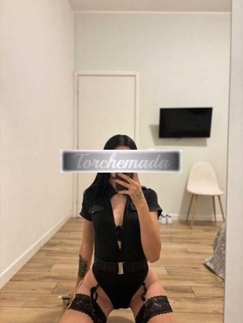 Girl Trasgressiva Attrice  Roma