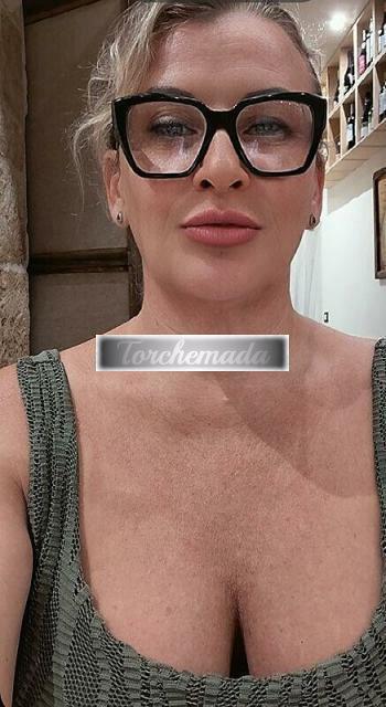 Girl Piccantissima Maestra  Bari