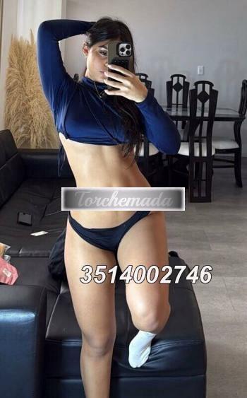 Girl Esplosiva Femmina  Lecce