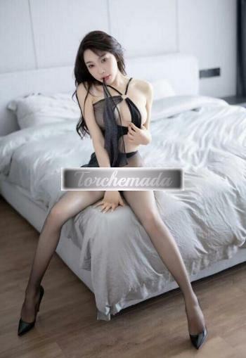 Girl Piccolina Troietta Orientale  Varese