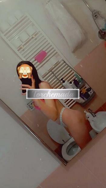 Girl Calda Bambola  Lucca