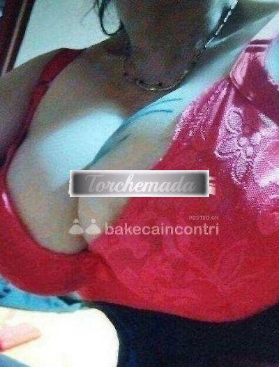 Girl Esplosiva Femmina  Chieti